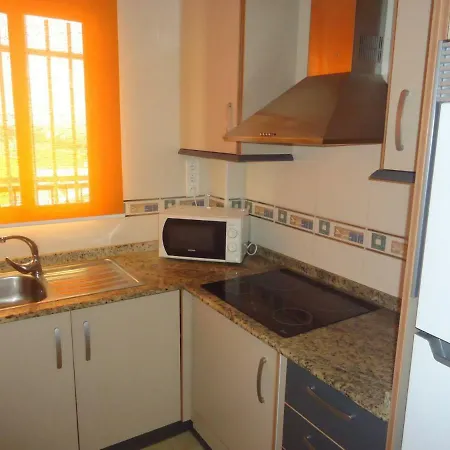Appartement Pº Maritimo 13-4/6 Pax. Lek *