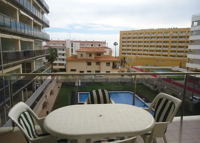 Apartamento Pº Maritimo 13-4/6 Pax. Lek